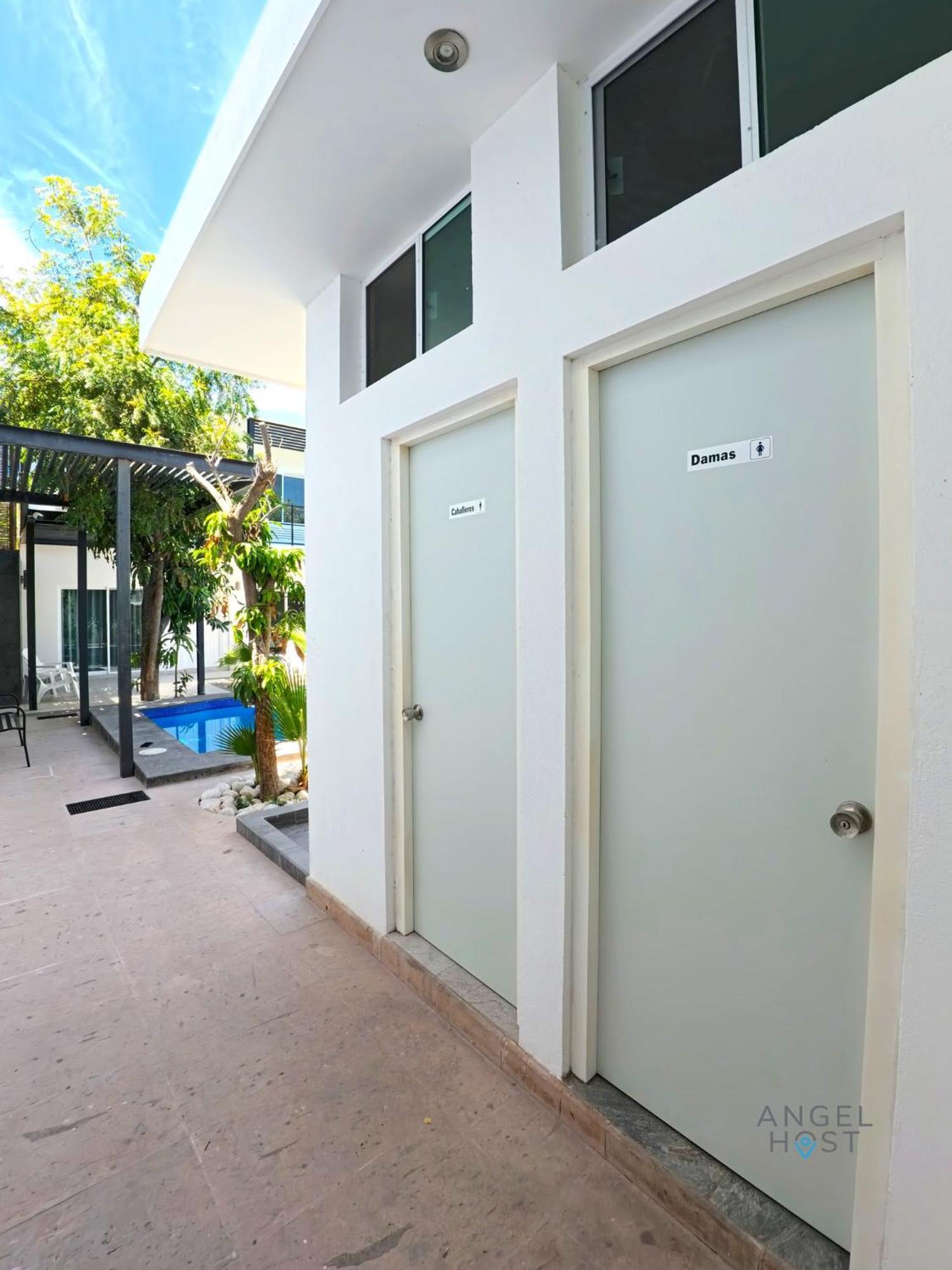 Commercial Zone Studios, Pool, Bbq And Beach 7 Blocks La Paz Exterior foto